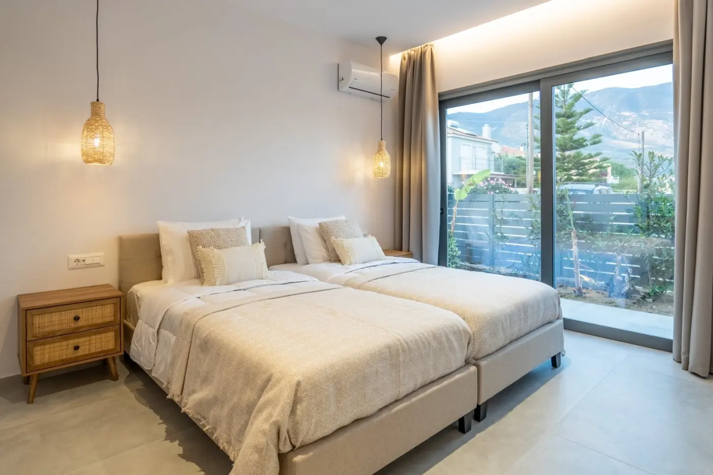 Villa Marku twin bedroom
